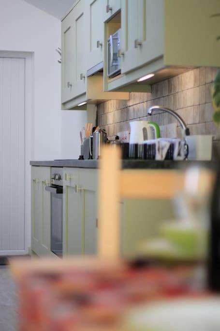 Orchard Nook - Sleeps 4, 2 Bedrooms 켄달 외부 사진